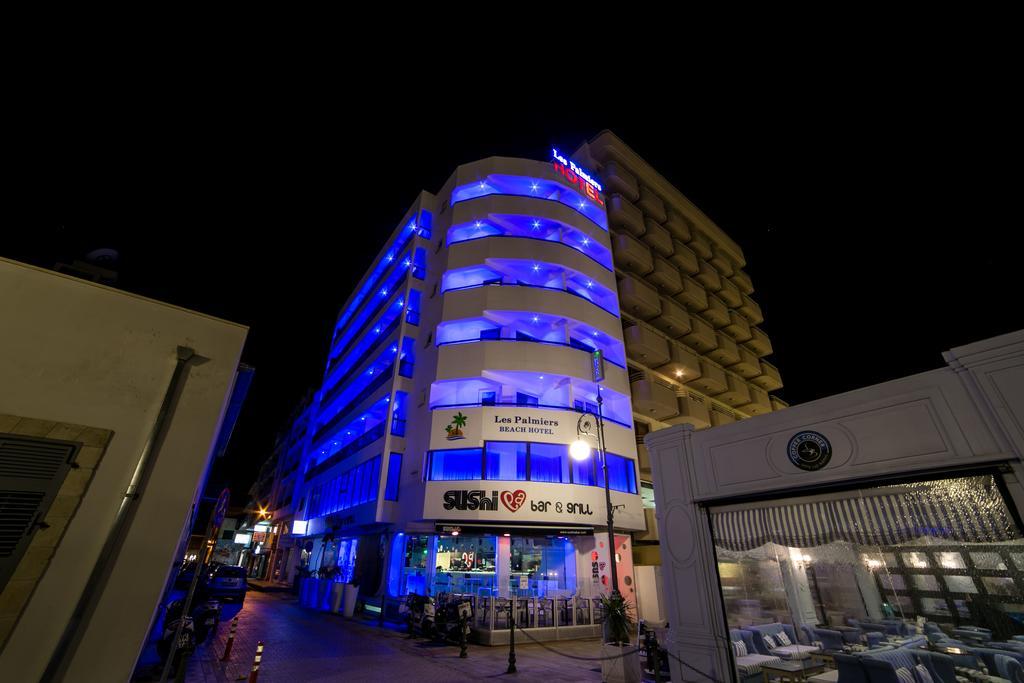 Les Palmiers Beach Boutique Hotel & Luxury Apartments Larnaca Ngoại thất bức ảnh